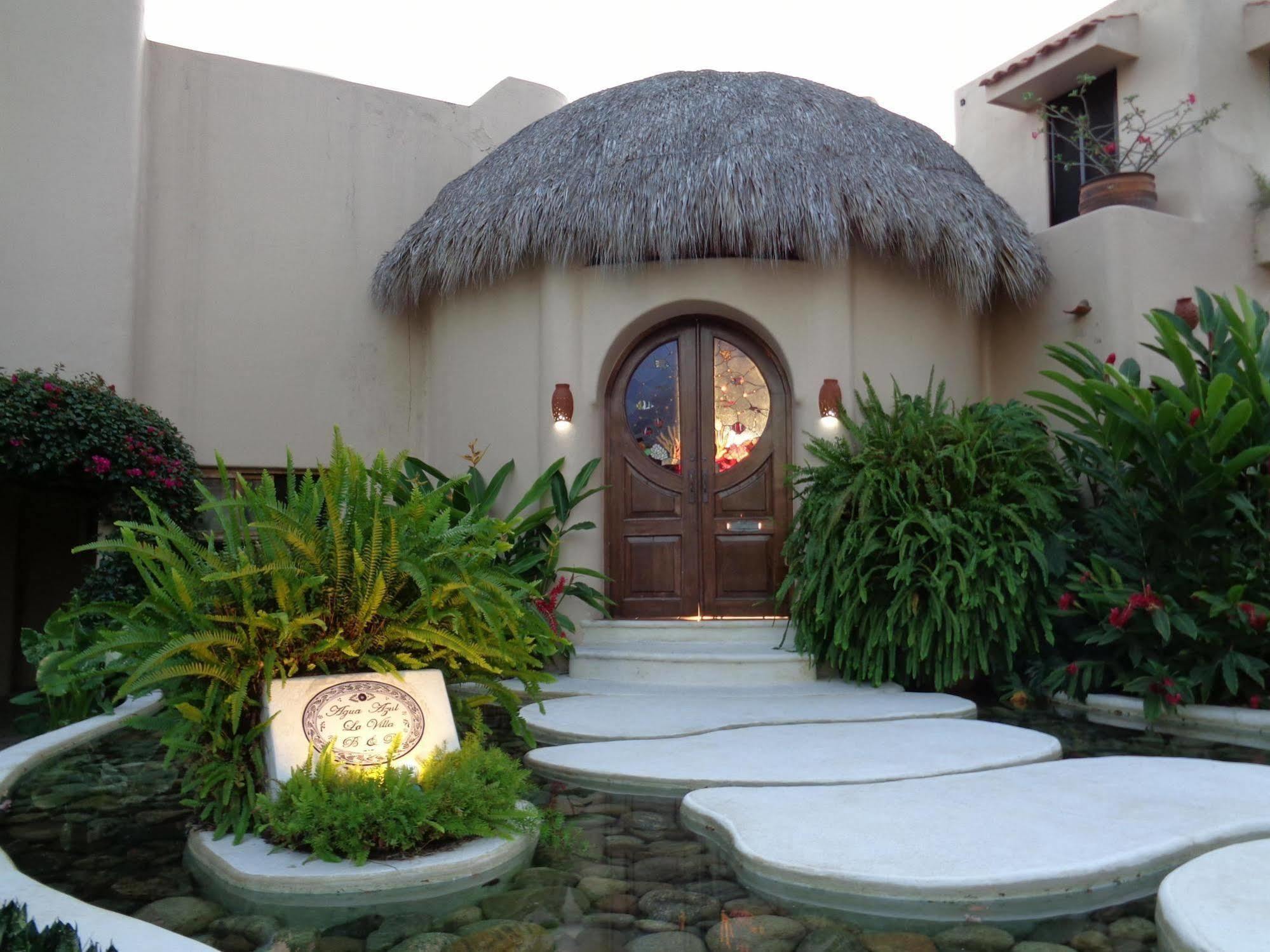 Agua Azul La Villa Santa Cruz Huatulco Bagian luar foto